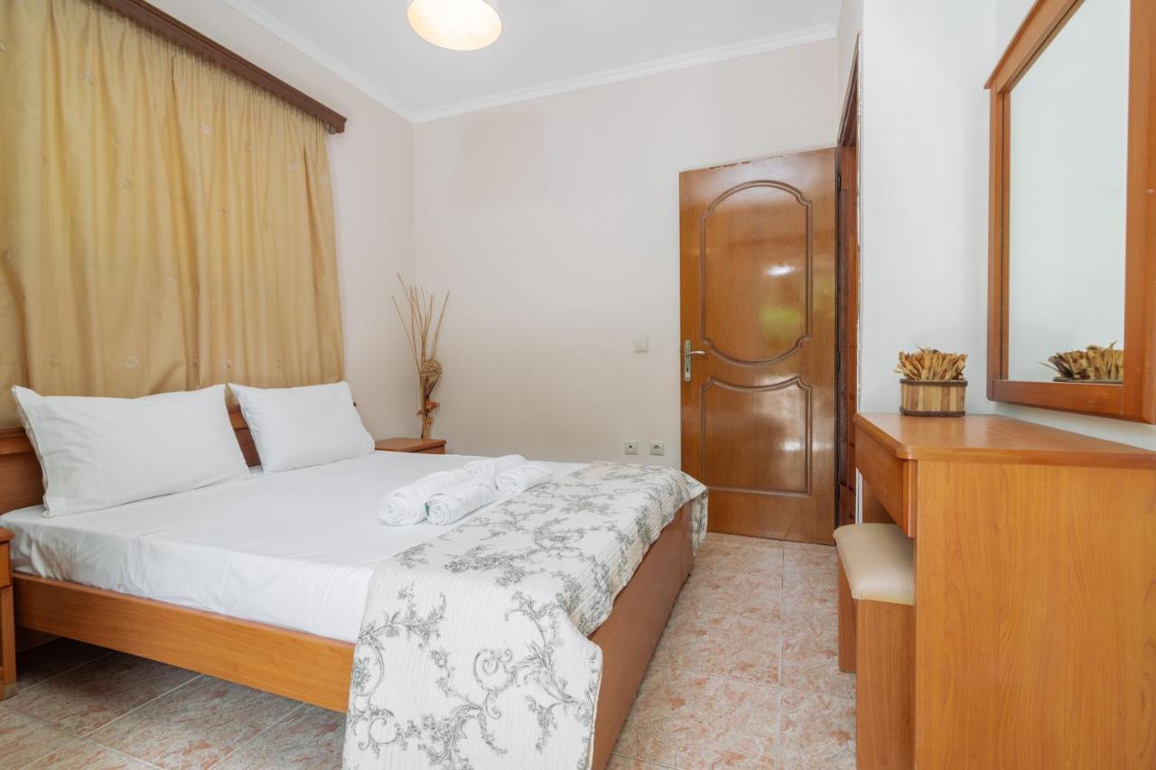 Olive De Villa Agios Dimitrios  Exteriör bild